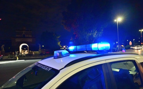 Sparatoria in un centro giovanile a Stade, Germania: cinque morti e feriti