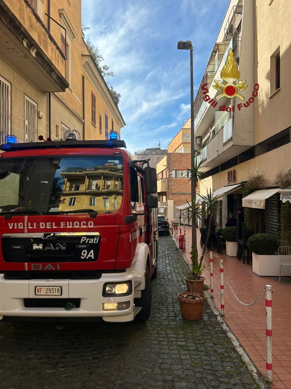 Mucca finisce nella piscina di un hotel in Val Venosta
