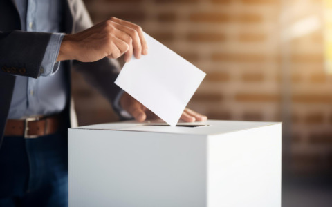 Modifiche alla legge elettorale di Meloni prima del voto