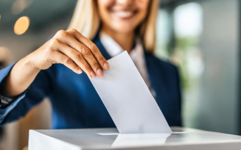 Islanda, il No in lieve vantaggio nel referendum sull’Ue