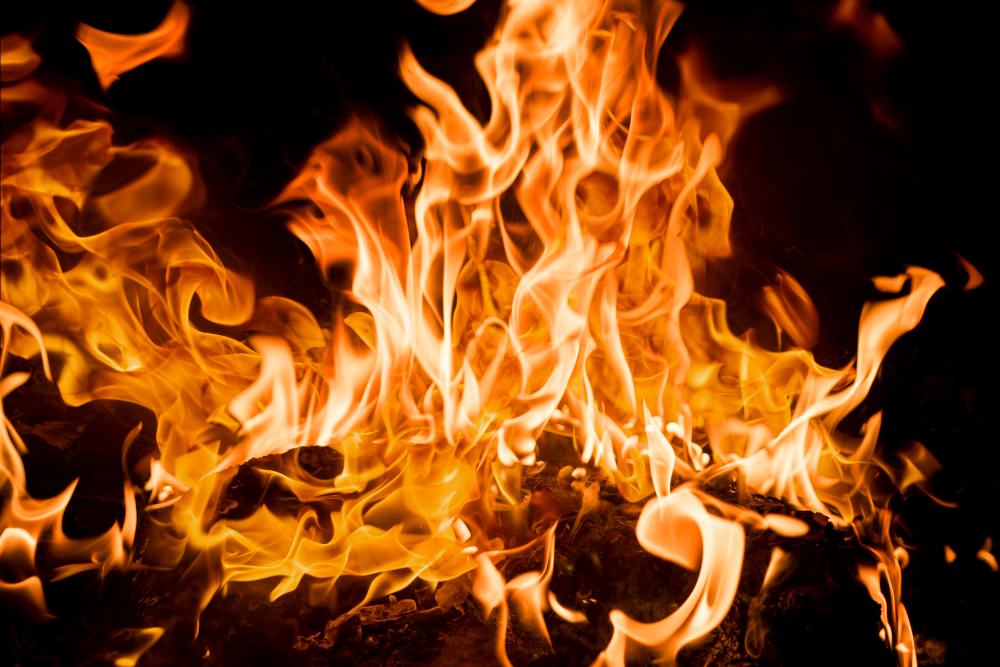 Due pompieri morti in un incendio a Creta