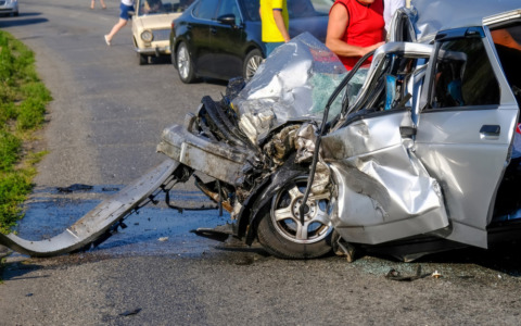Incidente nel Foggiano: furgone ribaltato, un morto e sette feriti