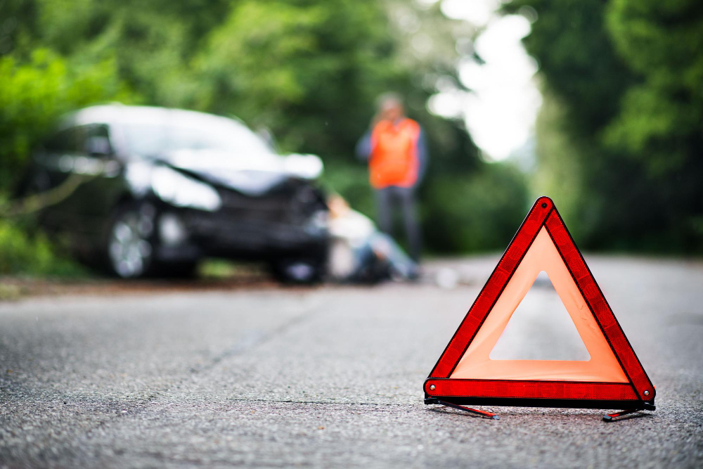 Incidente mortale: ragazza di 15 anni investita da una moto