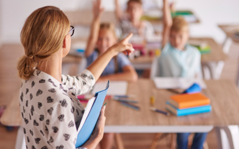 Maturità 2026, inizia oggi la prima prova per oltre 527mila studenti