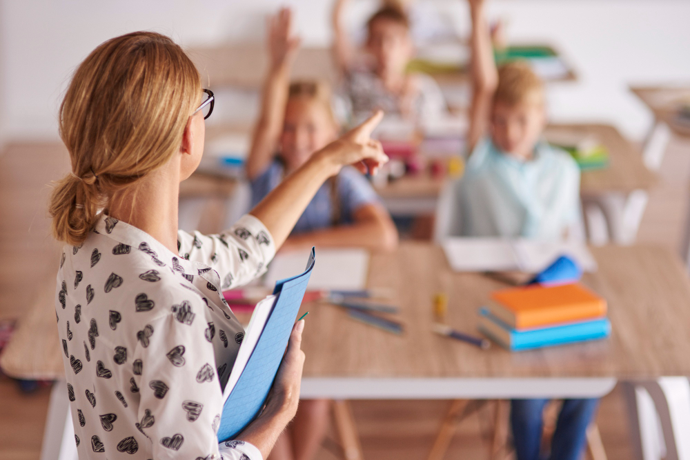 Maturità 2026, inizia oggi la prima prova per oltre 527mila studenti