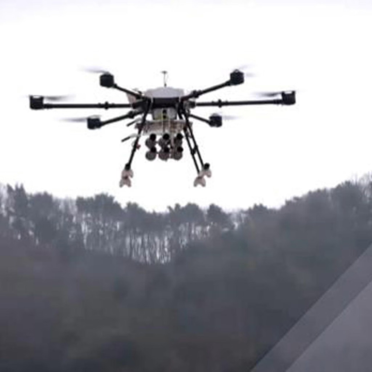 Attacco con drone a Sumy: quattro vittime, tra cui una bambina