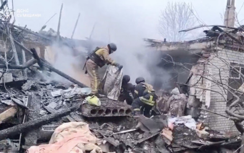 Attacco missilistico russo su Kiev: 10 morti e 46 feriti