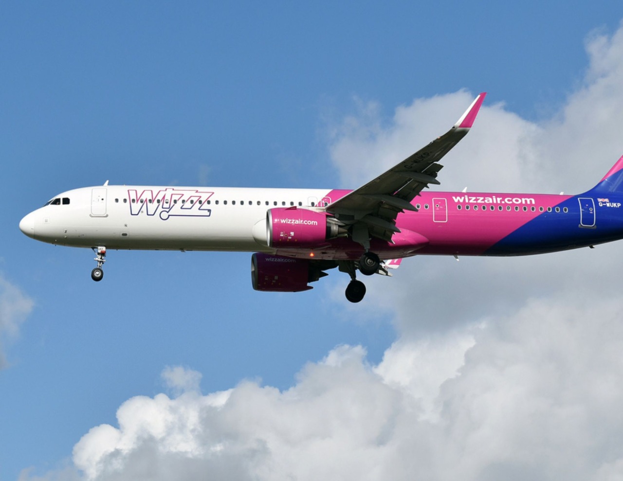 Wizz Air, Boeing decolla a due secondi dal disastro a Luton
