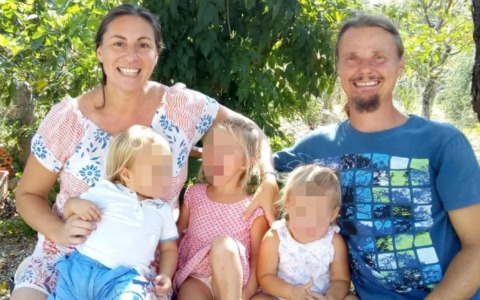La nuova casa ecologica della famiglia nel bosco: dettagli e progettazione
