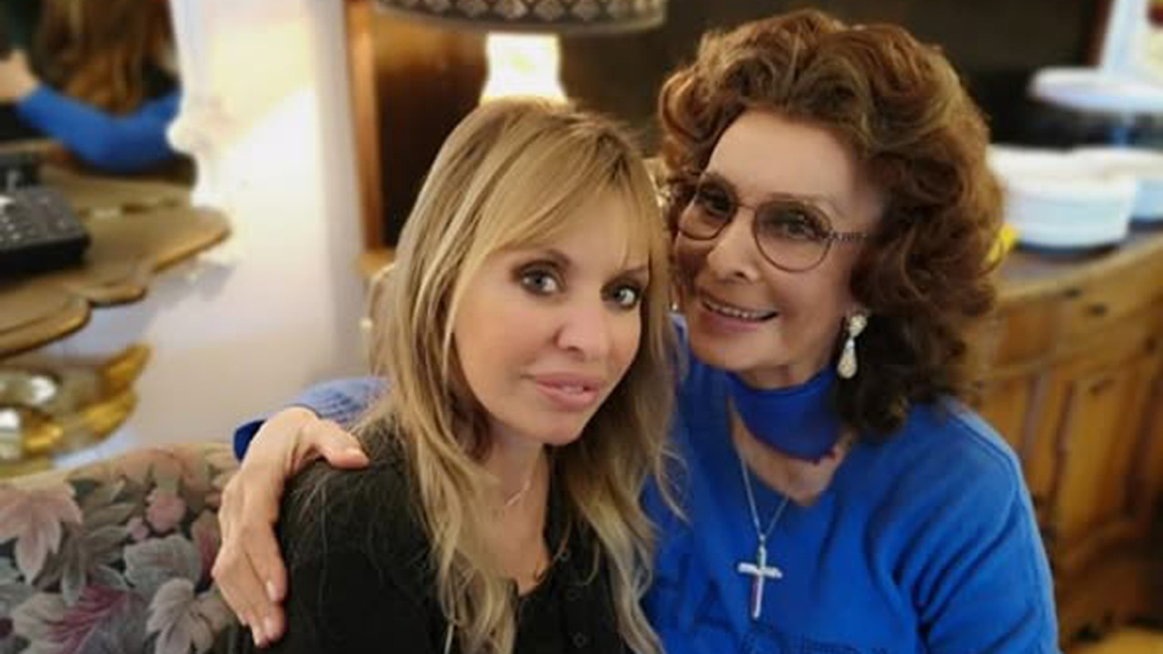 Alessandra Mussolini rassicura: Sophia Loren sta bene e non è in ospedale