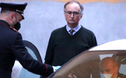 Cuneo, raccolta firme per la grazia a Mario Roggero