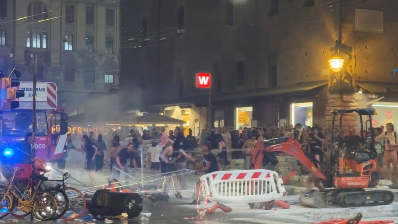 Meloni critica Lepore: irresponsabile chiamata in piazza dopo caso Fakir