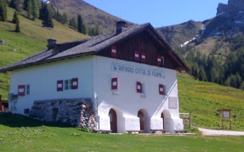 Nuovo crollo sulle Dolomiti, monitorati i sentieri