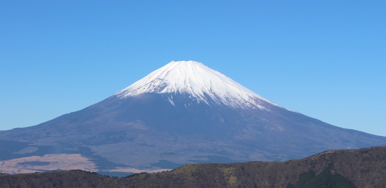 Monte Fuji, padre lascia il figlio di 7 anni durante la scalata