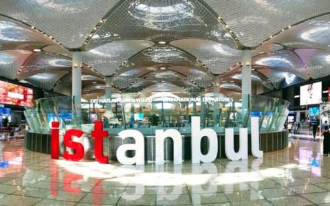 Istanbul supera Heathrow: è il nuovo scalo più trafficato d’Europa