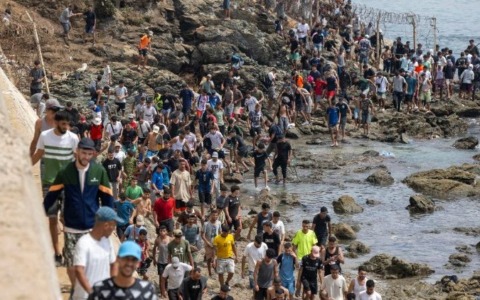 Caso Ceuta, frontiere sotto pressione: scatta la stretta tra Roma, Madrid e Berlino