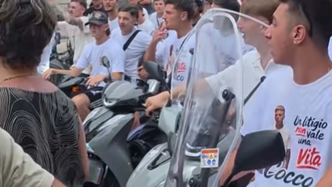 Andria, corteo di moto ai funerali di Cosimo Quagliarella