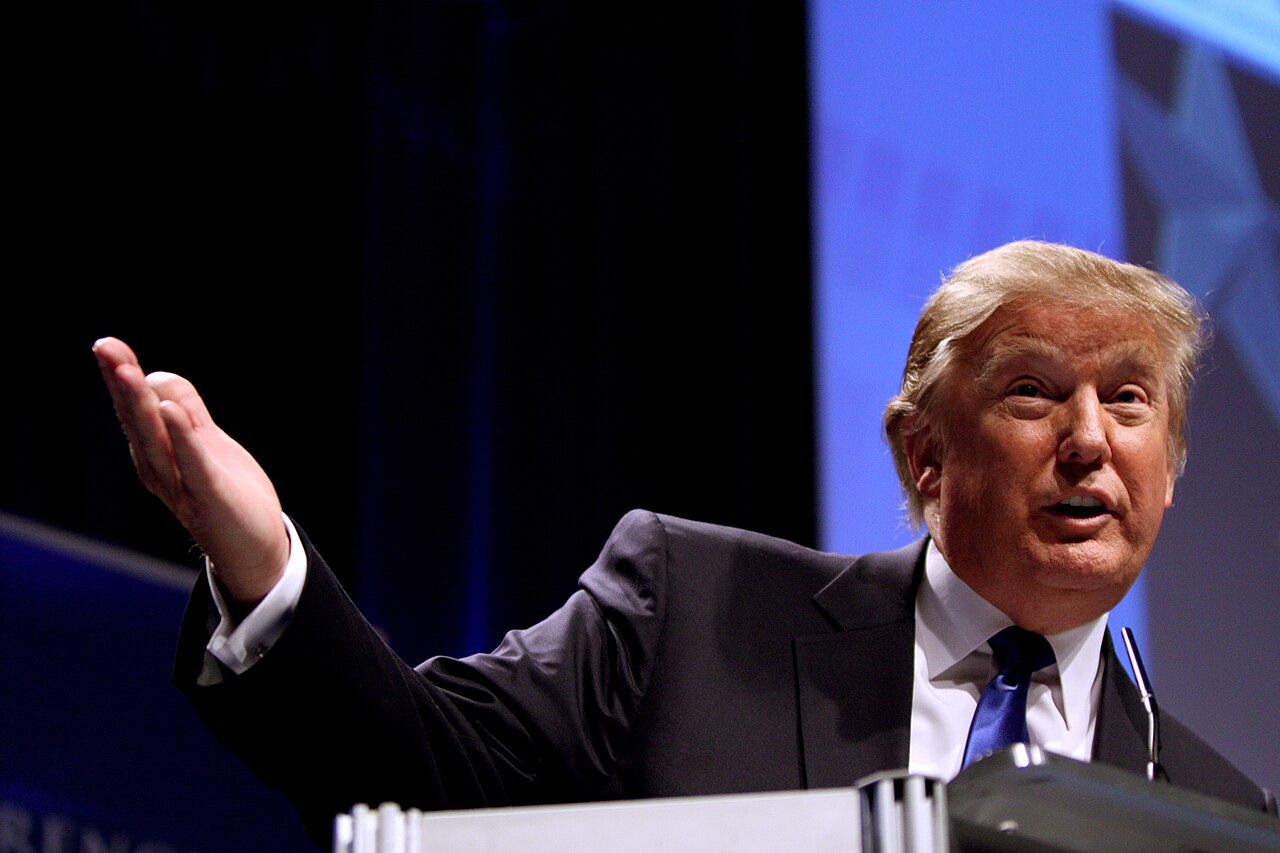 Trump annuncia nuove sanzioni per isolare l’Iran