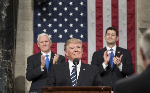 Trump: il regime iraniano è sempre più debole