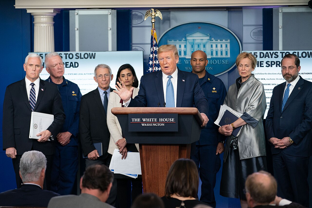 Trump annuncia nuove sanzioni contro l’Iran: i Paesi a rischio
