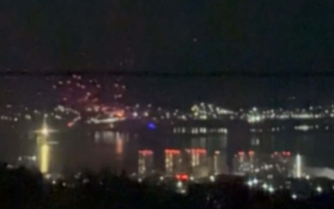 In Russia massiccio attacco aereo ucraino nella notte a Novorossijsk. Monito di Putin alla Nato