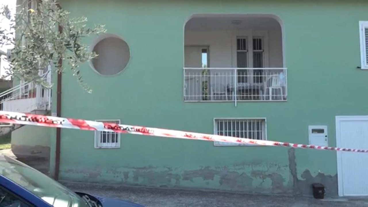 Anziana uccisa in casa a Sant’Angelo a Cupolo, arrestato il marito