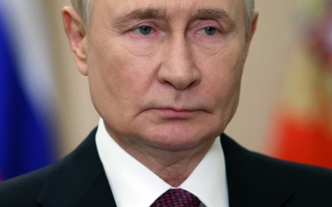 Putin: le minacce all’aviazione frenano i negoziati di pace