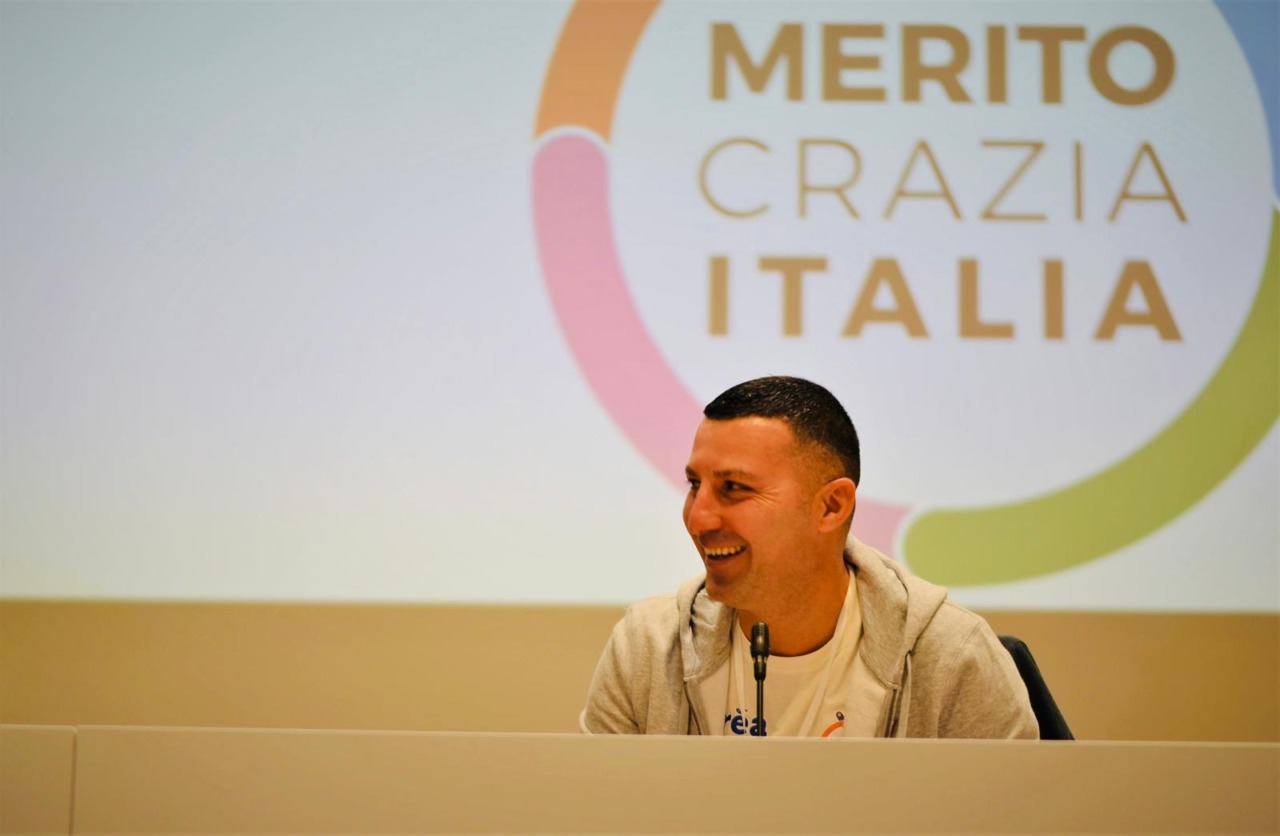 Meritocrazia Italia critica la stabilità forzata: “No a regole rigide per il rientro dei talenti”