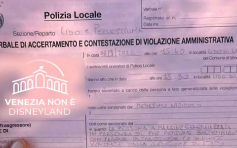 Evita un pedone, ma sbotta: multa di 102 euro per blasfemia al Lido di Venezia