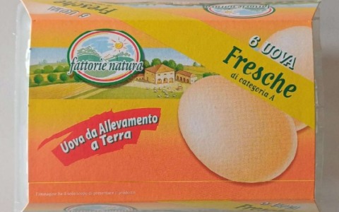 Uova Fattorie Natura ritirate dai supermercati per potenziale contaminazione da salmonella