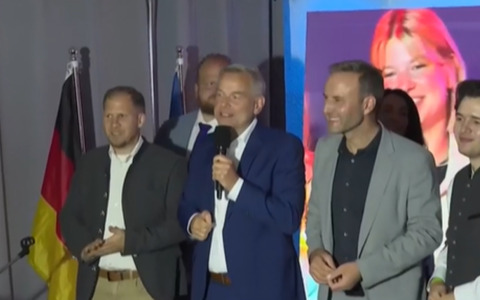 Altra vittoria dell’estrema Destra in Germania, ma Merz non si dimette