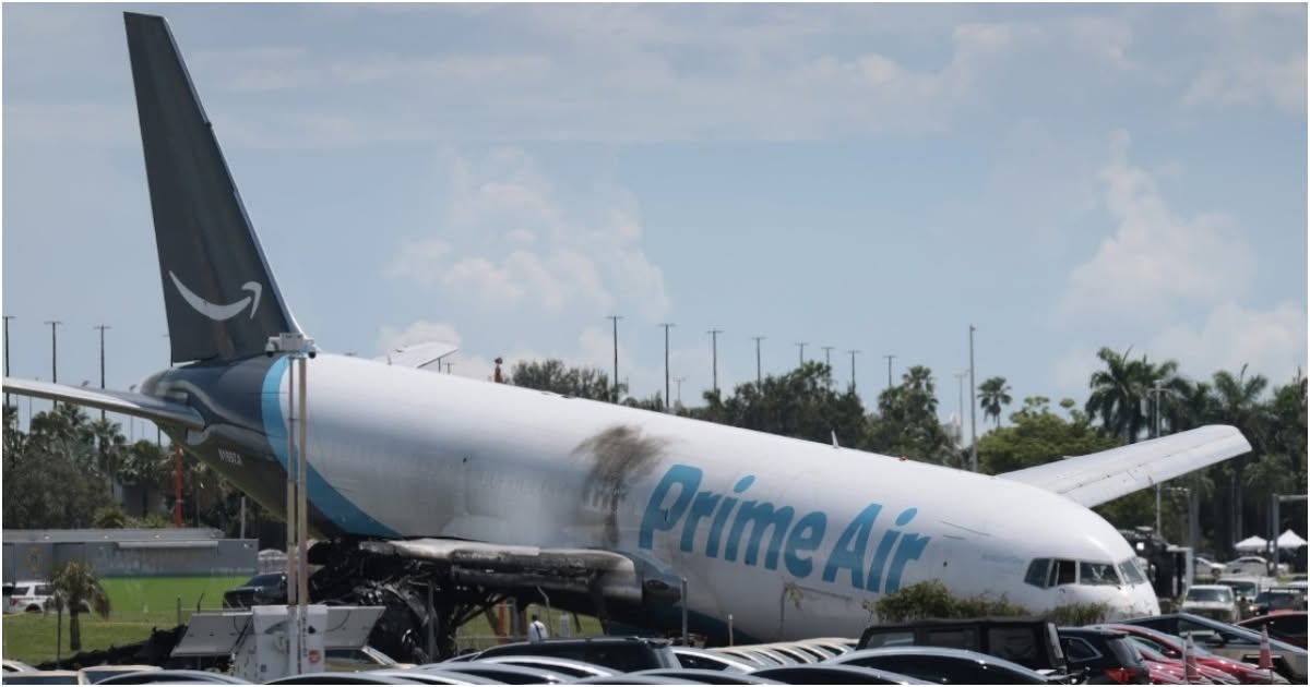 NTSB esamina i rottami del cargo Amazon uscito di pista a Miami