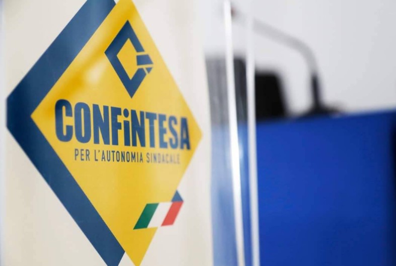 “Contratti Pirata”, nato archivio online: 215 Ccnl a confronto su paghe e tutele