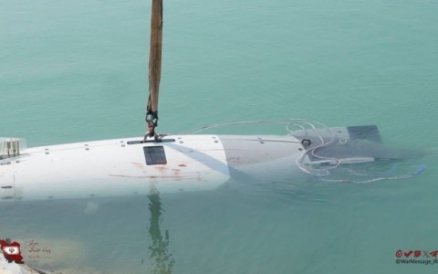 Iran, i Pasdaran mostrano il drone subacqueo statunitense