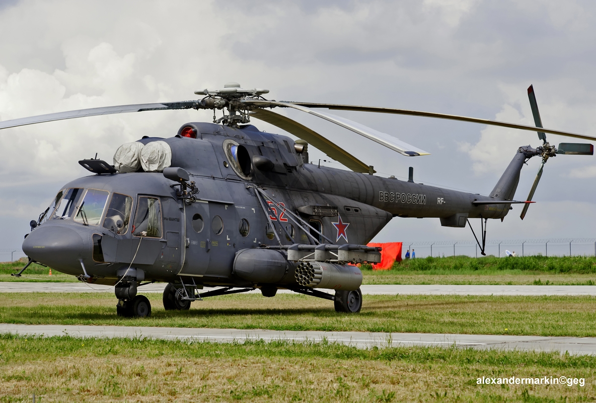 Raid di Mosca sull’Ucraina, tensione nei cieli della Polonia: elicottero russo Mi-8 sconfina per 42 secondi