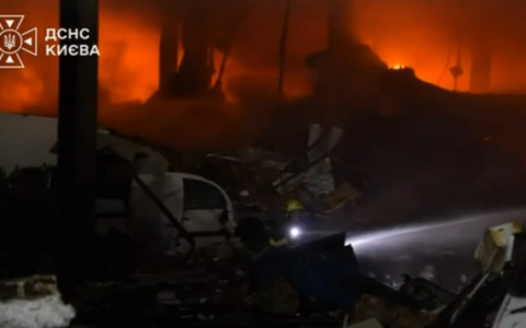 Sei vittime nell’attacco missilistico russo a Kiev