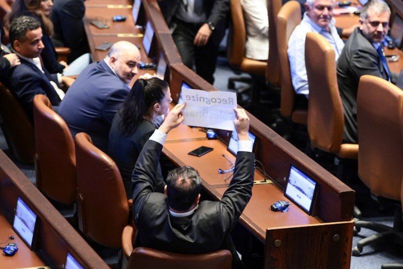 Israele, l’opposizione si compatta per sfidare Netanyahu