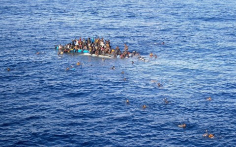 Naufragio fra Malta e Libia, tra i dispersi anche tre bambini