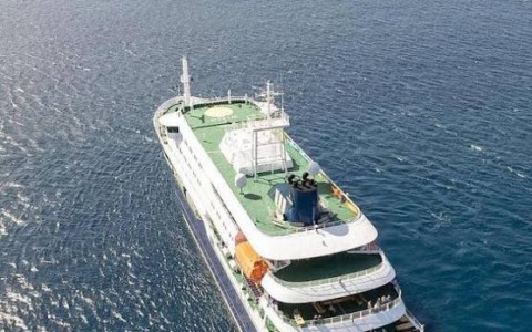 Rissa sulla nave da crociera, denunciati 13 giovani