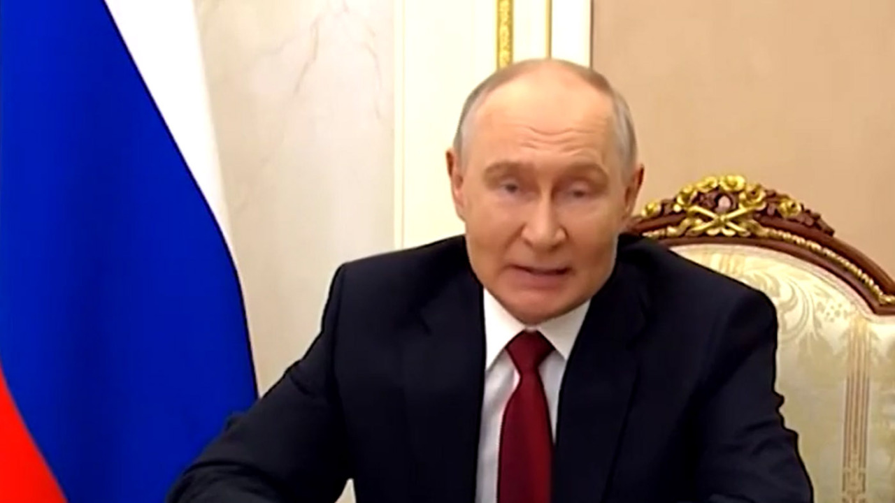 Putin parla alla nazione in vista delle elezioni per la Duma: “Restiamo uniti”