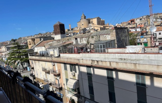 Sorelline scomparse, il padre: “E’ stata una marachella, ridatemi i miei figli”