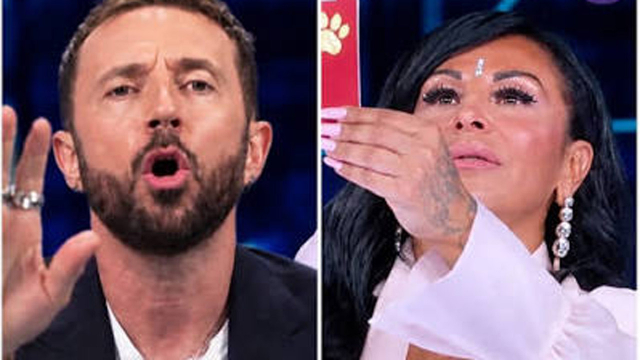 Scanzi critica De Crescenzo, lei replica in diretta