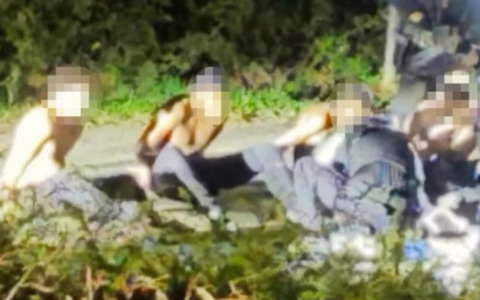 Regno Unito: cinque arresti per terrorismo, preparavano attentato a base Usa