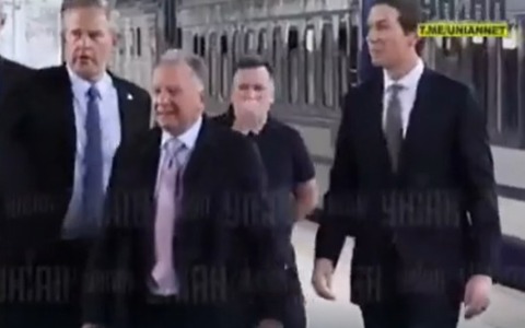 Witkoff e Kushner a Kiev, tra tregua fragile e accuse russe