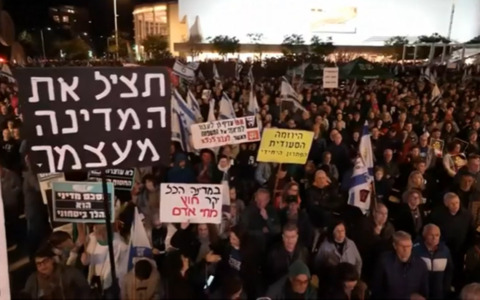 Israele, minuto di silenzio nei luoghi dell’attacco del 7 ottobre