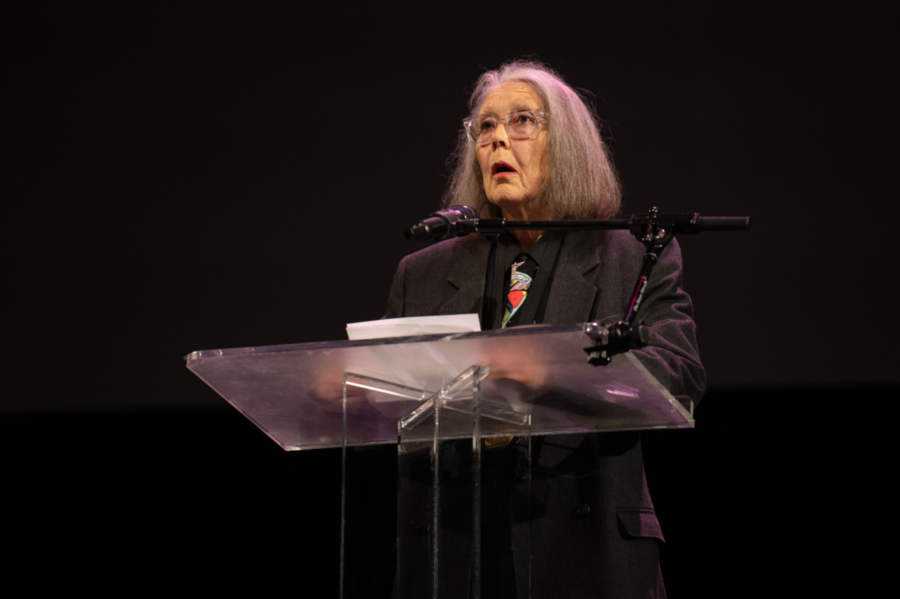 Anne Carson, il Nobel per la Letteratura alla poetessa canadese