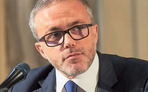 Elettori nel mirino, che polverone sull’ex direttore dell’Agenzia delle Entrate: chi vota Meloni è un evasore fiscale?