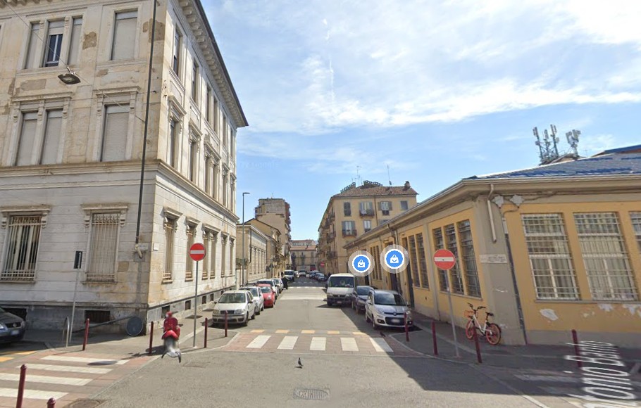 Torino, aggredisce la compagna e poi si lancia dal decimo piano