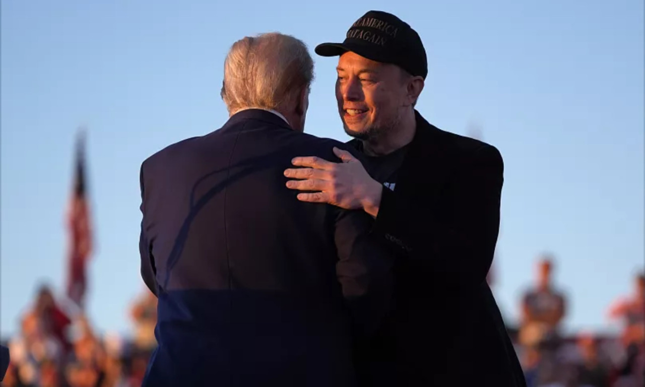 Elon Musk è il principale finanziatore del Partito Repubblicano nella campagna per le elezioni di midterm