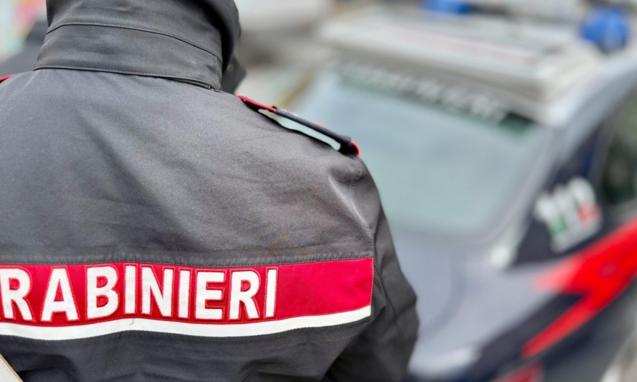 Anziane maltrattate in una Rsa del Milanese, tre interdetti